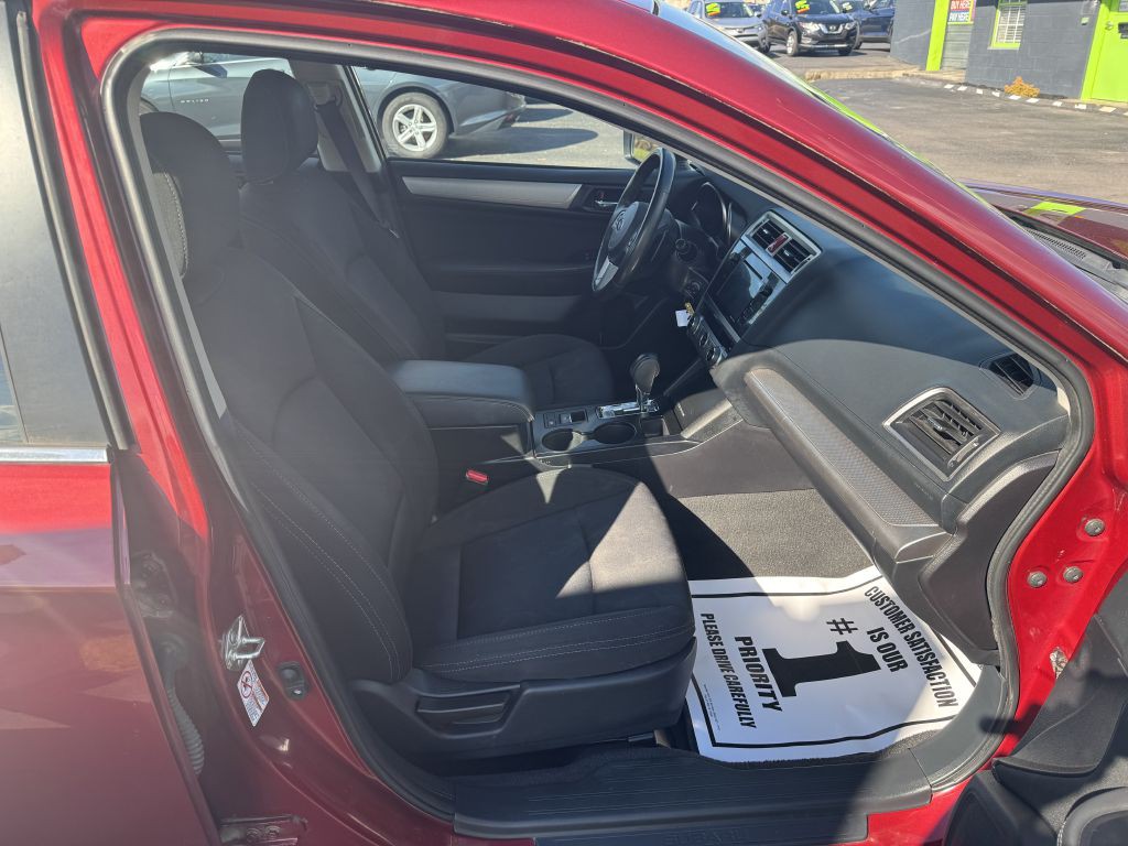 2017 Subaru Legacy Image 9