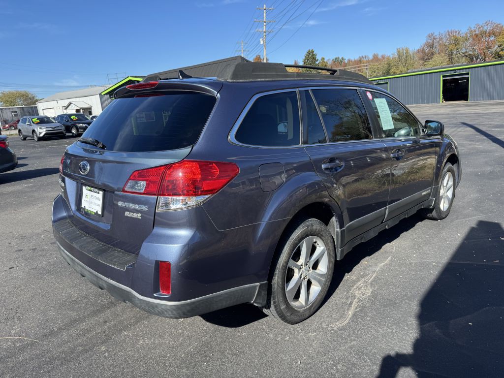 2014 Subaru Outback Image 4