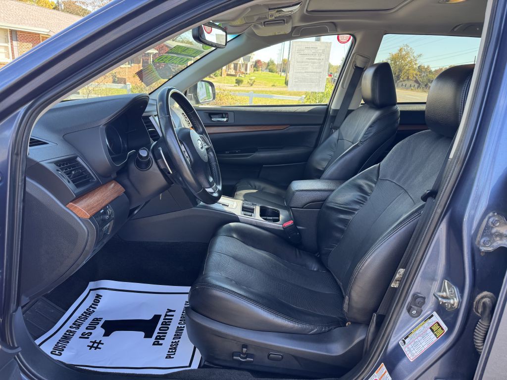 2014 Subaru Outback Image 8