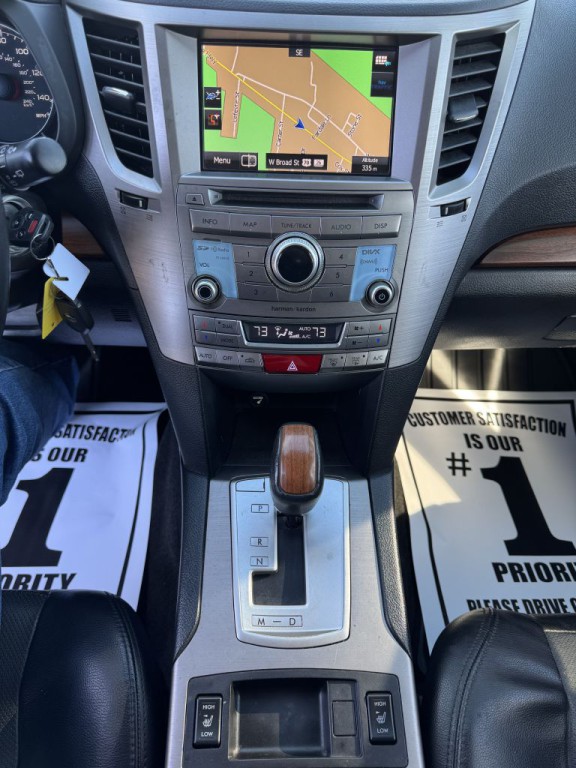 2014 Subaru Outback Image 13