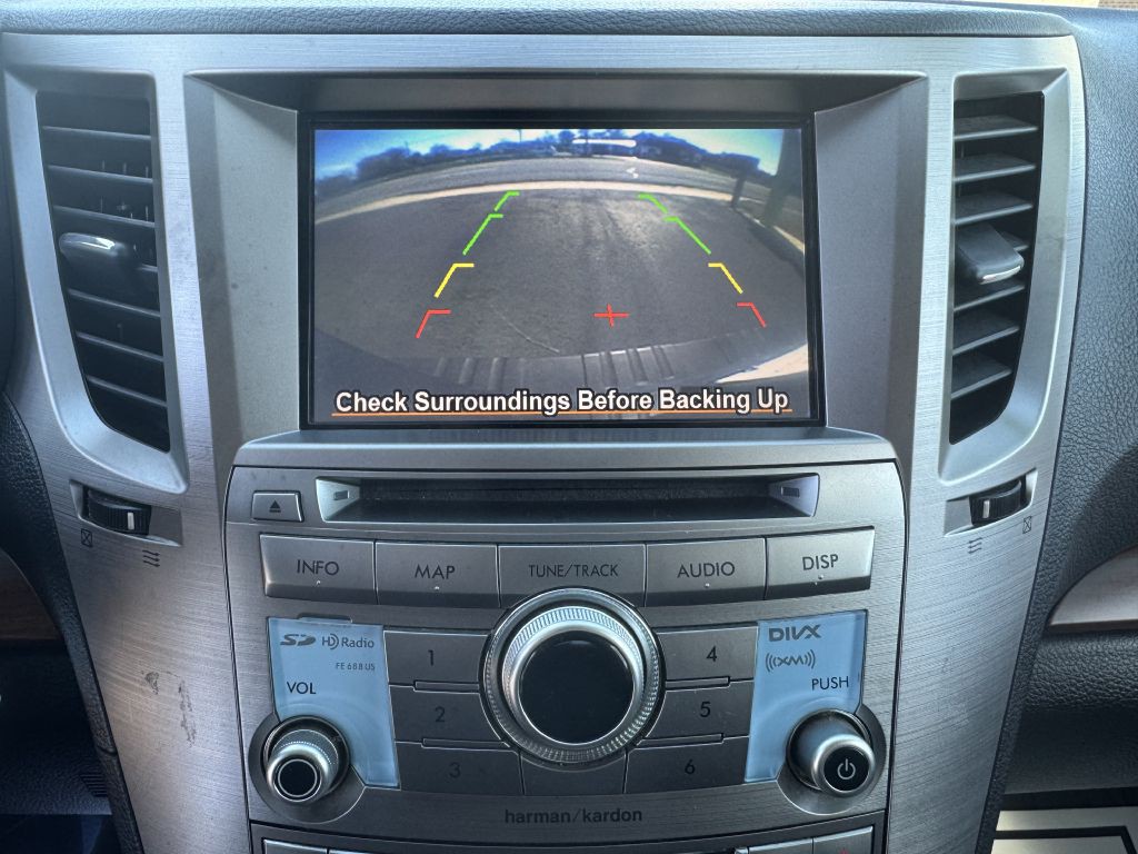 2014 Subaru Outback Image 14