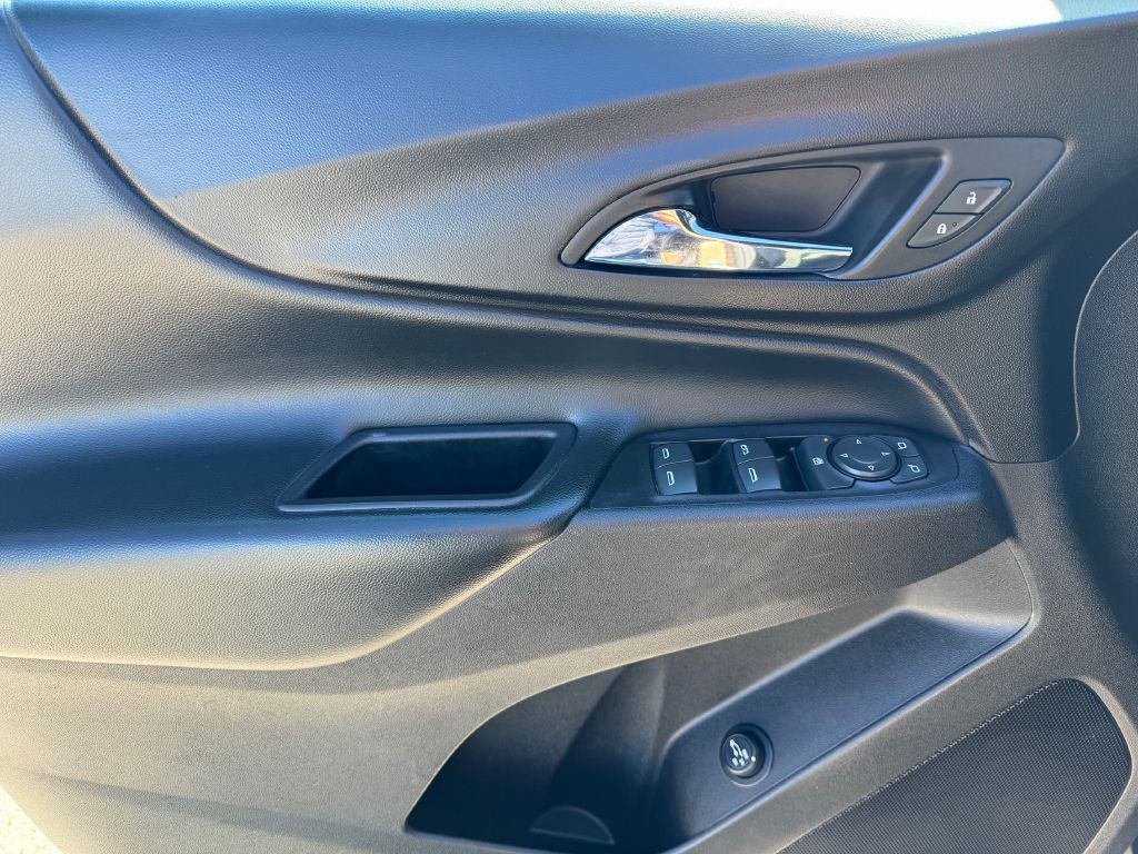 2018 Chevrolet Equinox Image 15