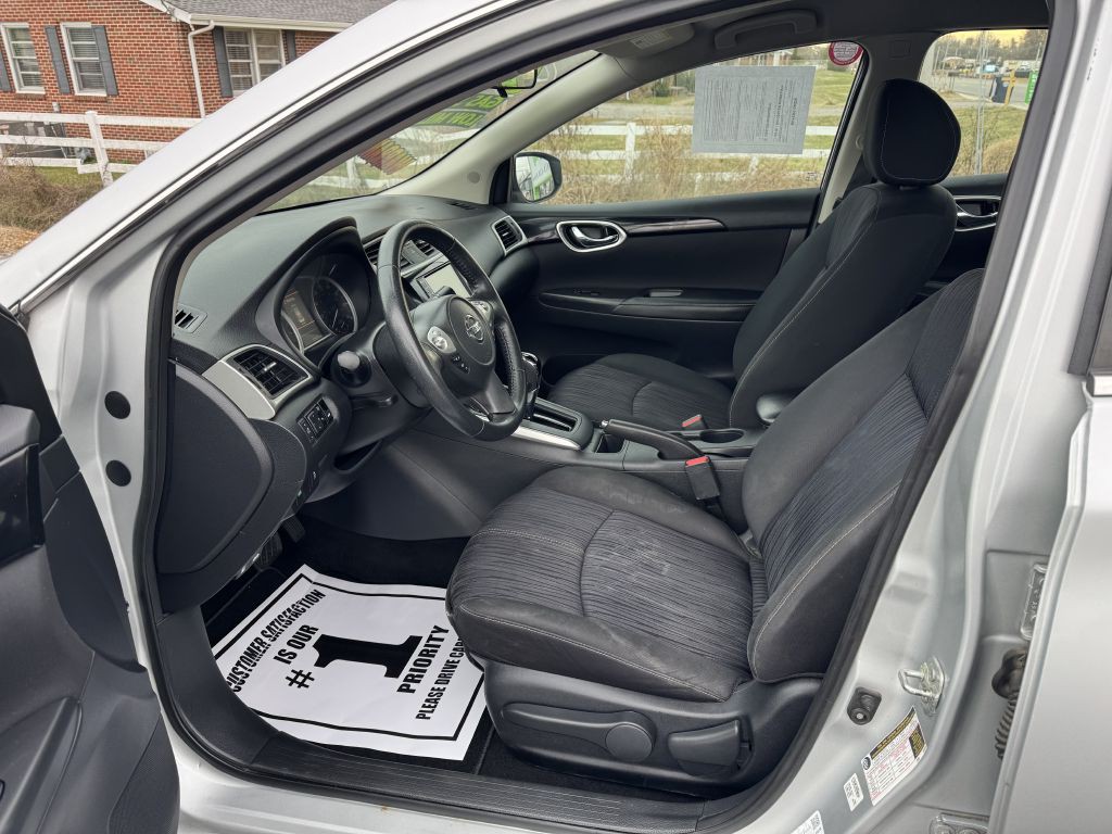 2019 Nissan Sentra Image 8