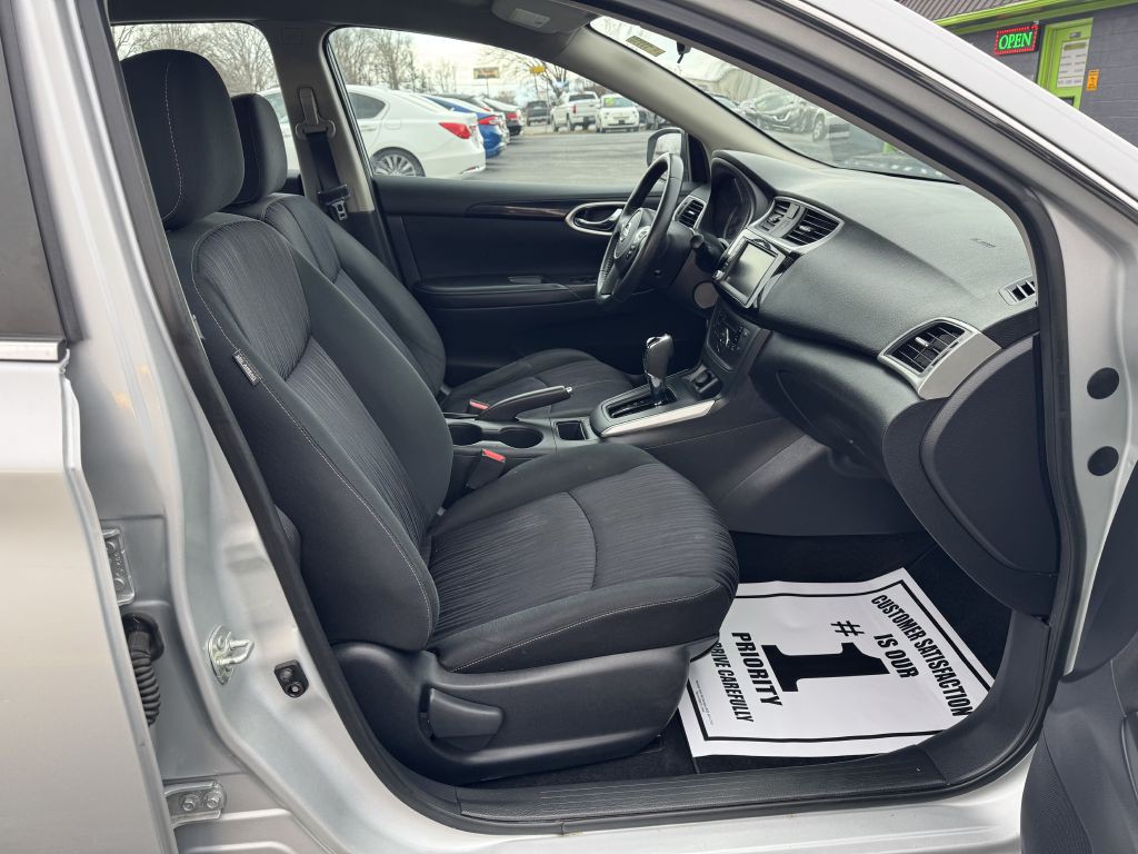 2019 Nissan Sentra Image 9