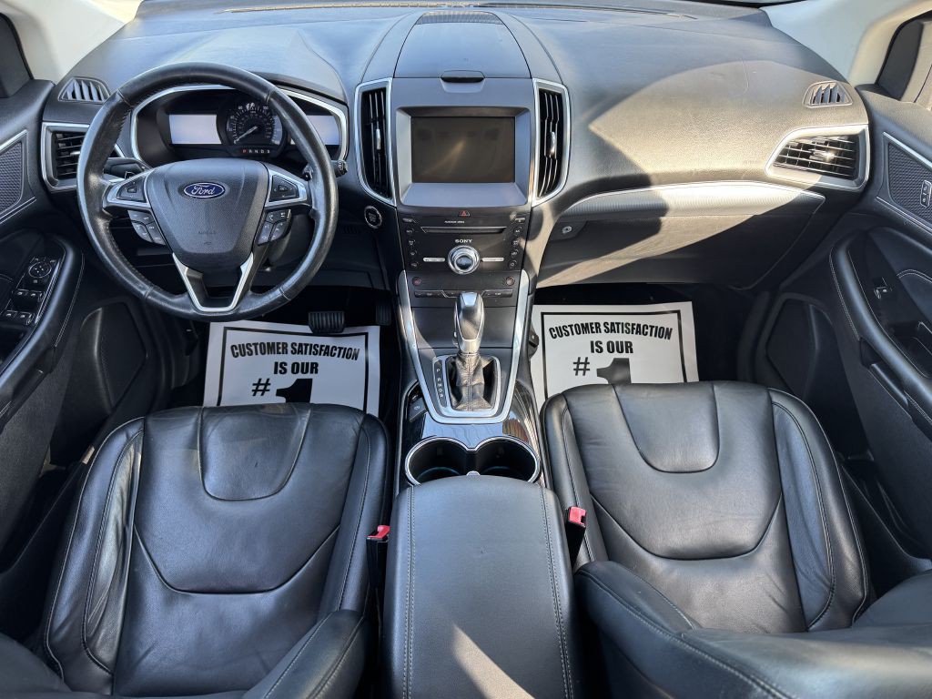 2017 Ford Edge Image 7