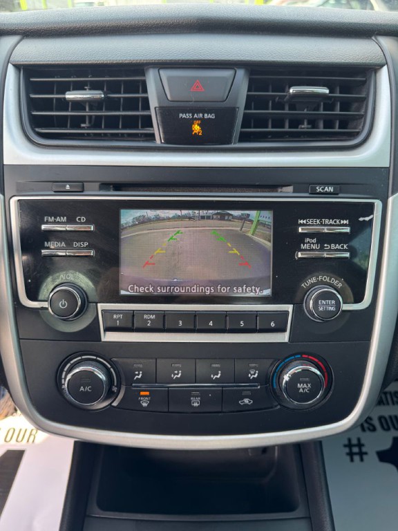 2017 Nissan Altima Image 12