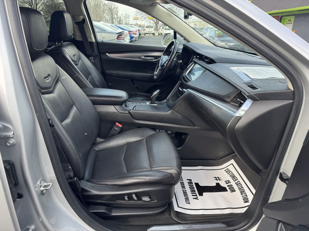 2019 Cadillac XT5 Image 9