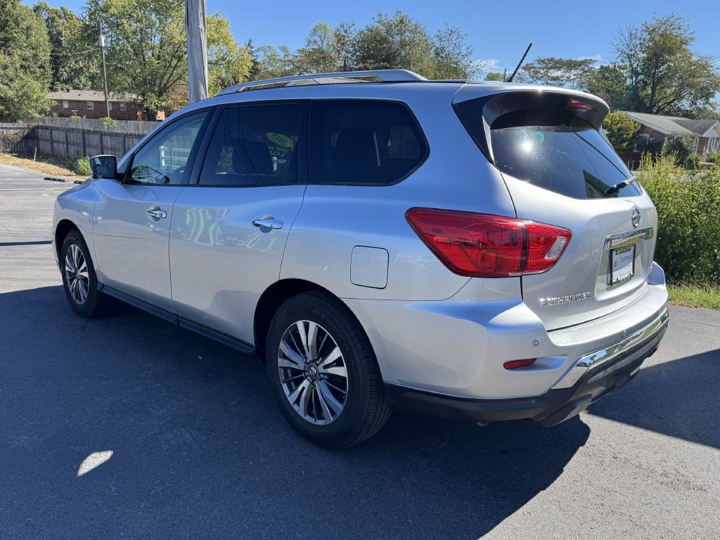 2018 Nissan Pathfinder Image 6