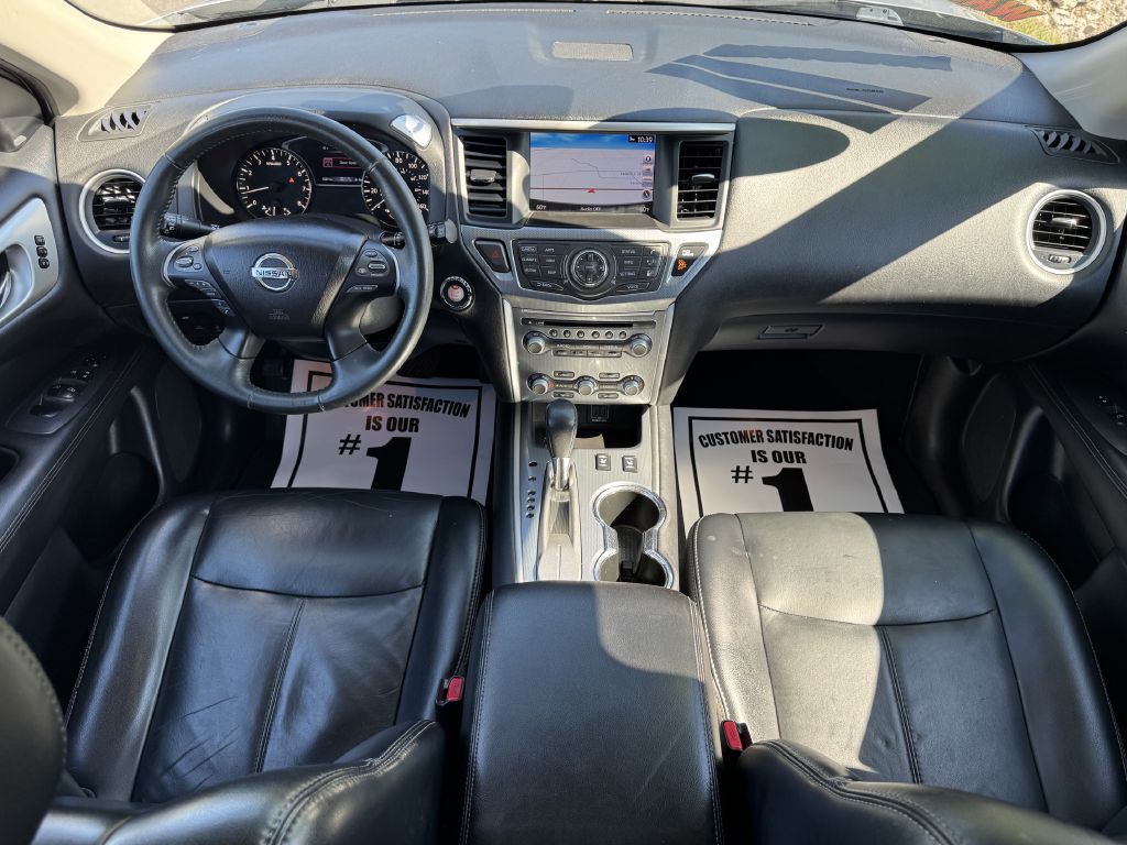 2018 Nissan Pathfinder Image 7