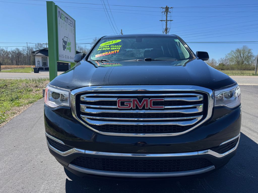 2017 GMC Acadia Image 2