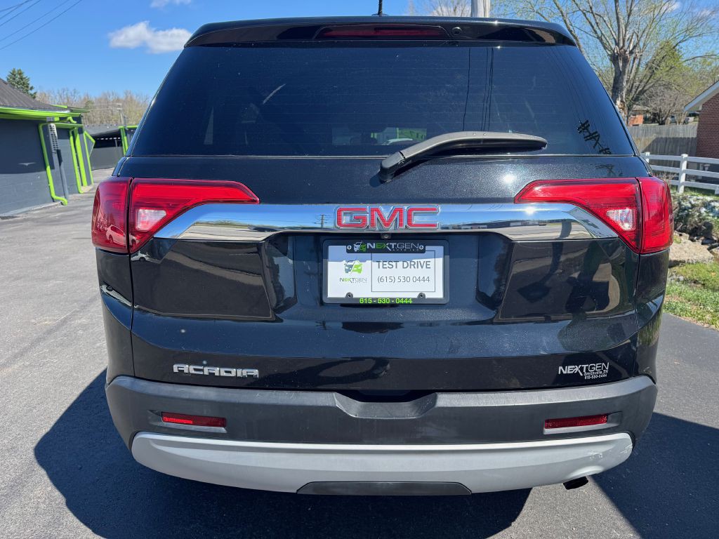 2017 GMC Acadia Image 5