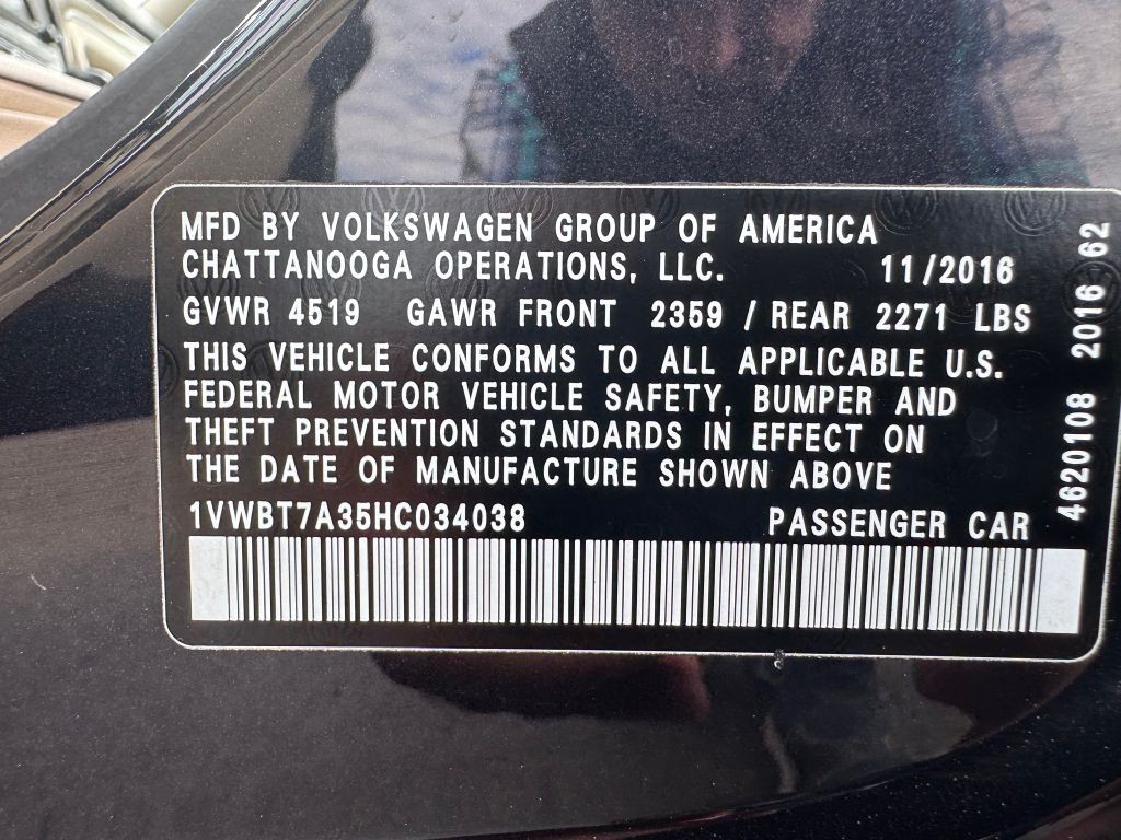 2017 Volkswagen Passat Image 15