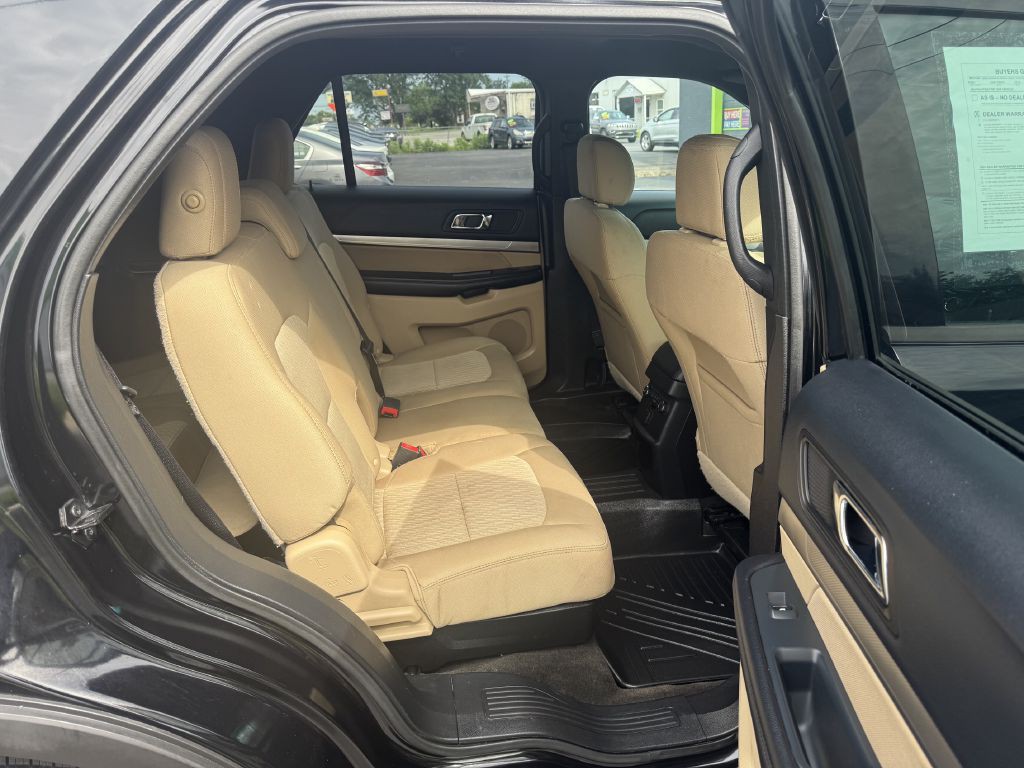 2016 Ford Explorer Image 10