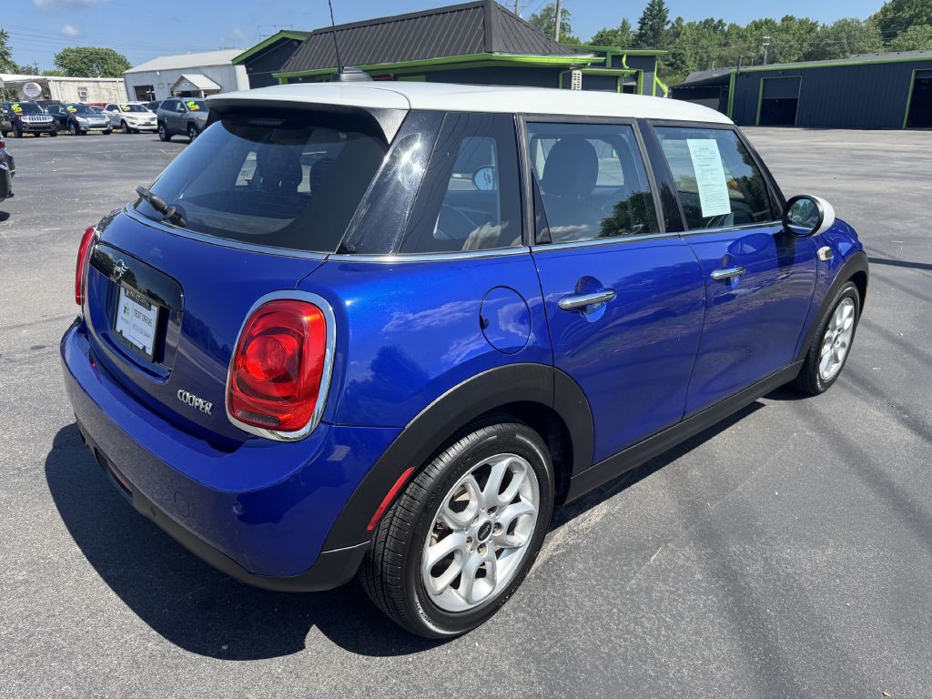 2019 MINI Cooper Image 4