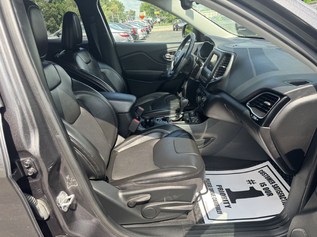 2020 Jeep Cherokee Image 9