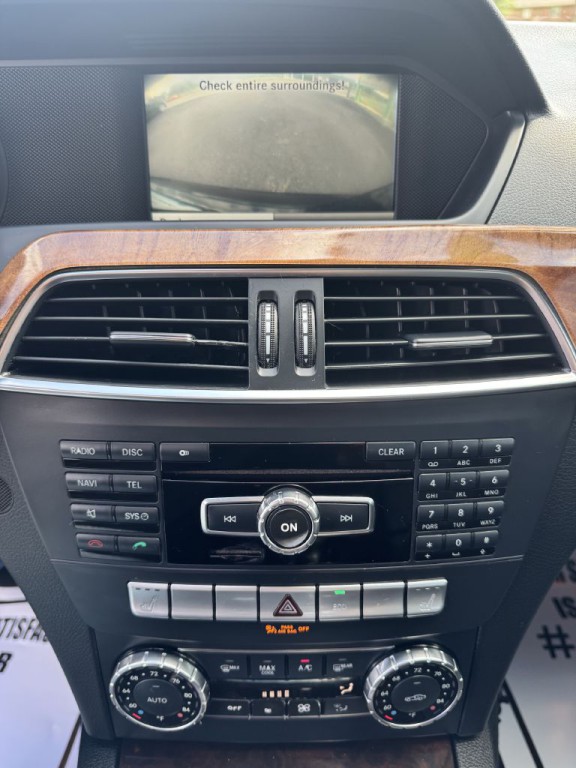 2014 Mercedes-Benz C-Class Image 12