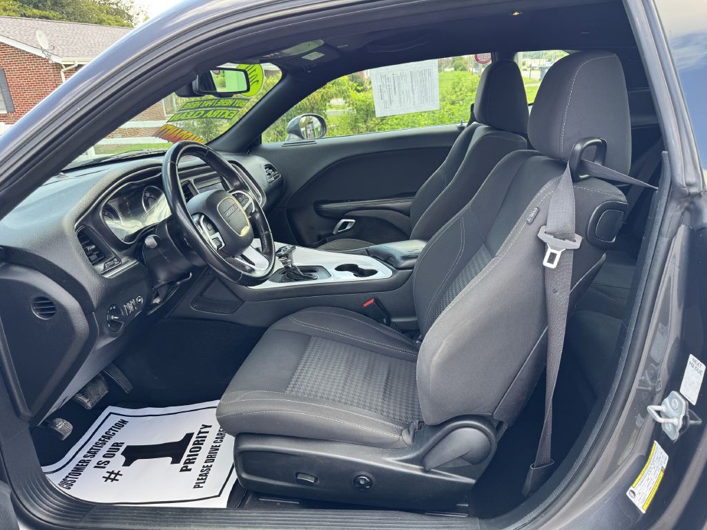 2019 Dodge Challenger Image 7