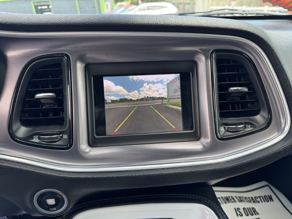 2019 Dodge Challenger Image 11