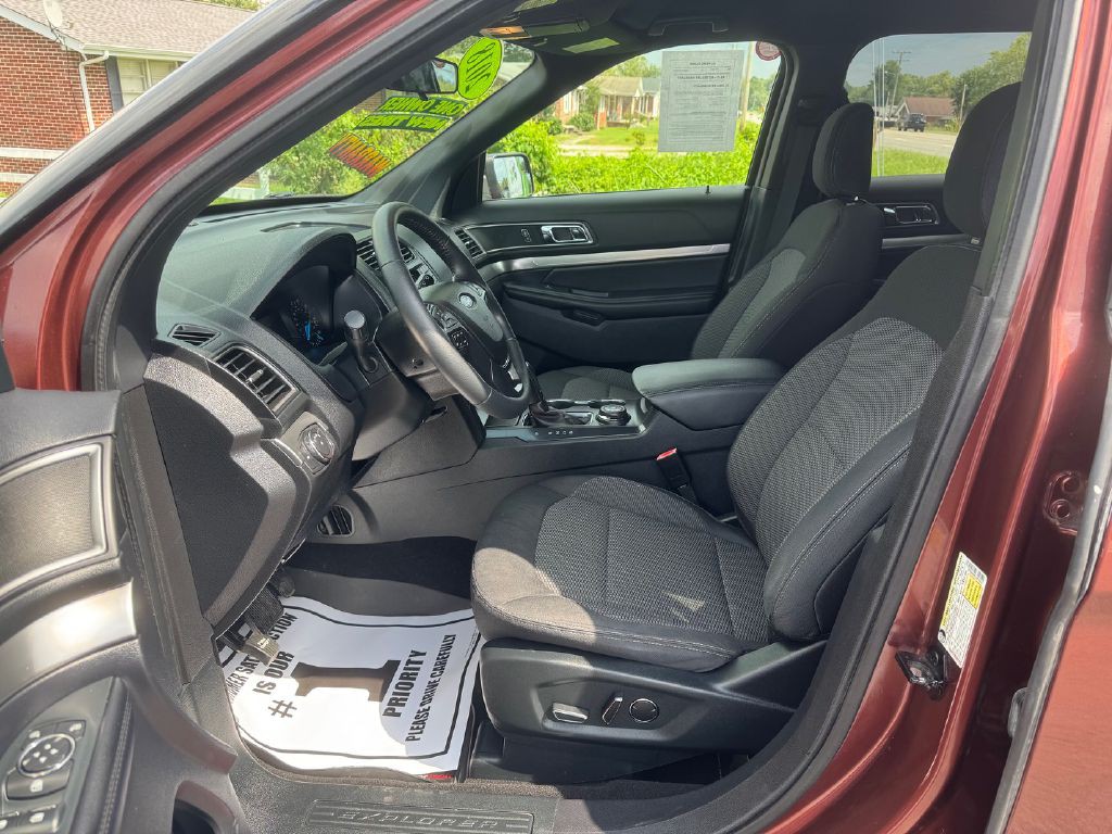 2018 Ford Explorer Image 8