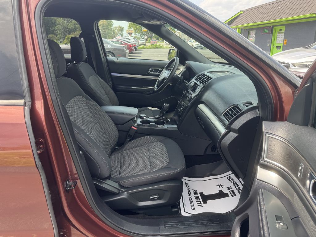 2018 Ford Explorer Image 9