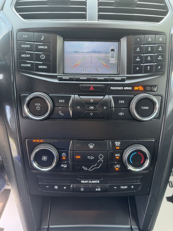 2018 Ford Explorer Image 14