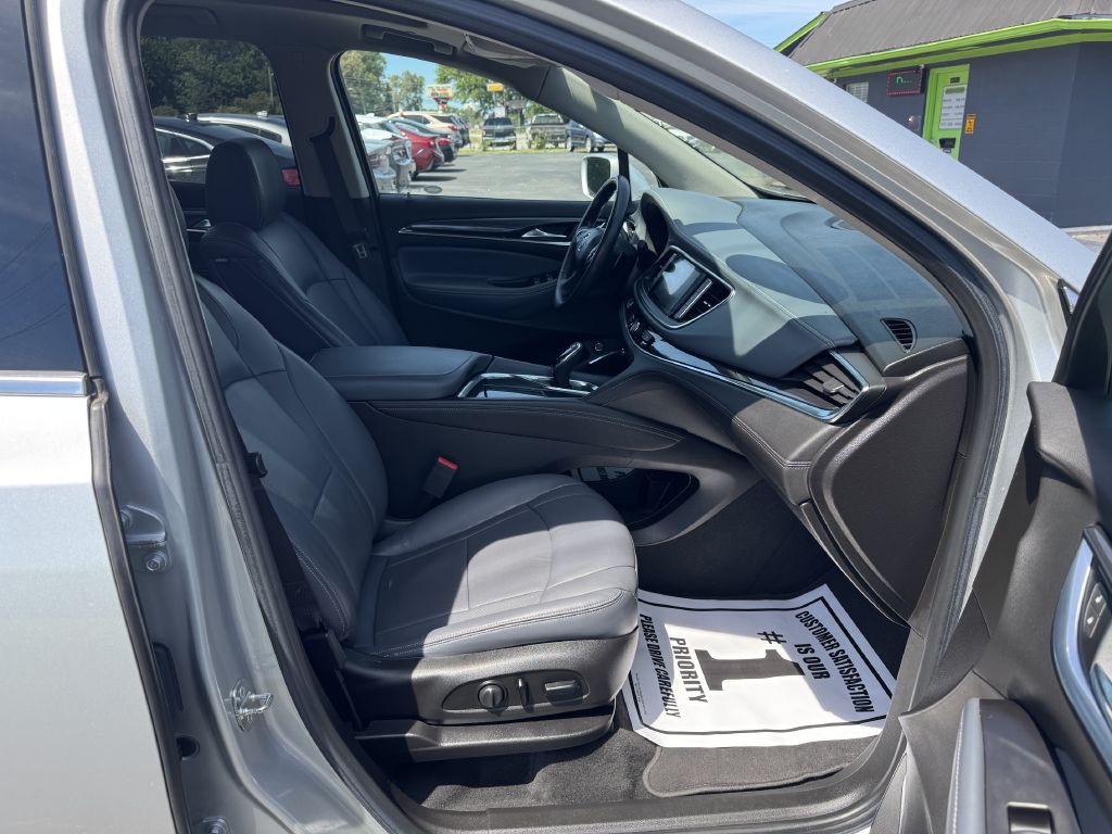 2018 Buick Enclave Image 9