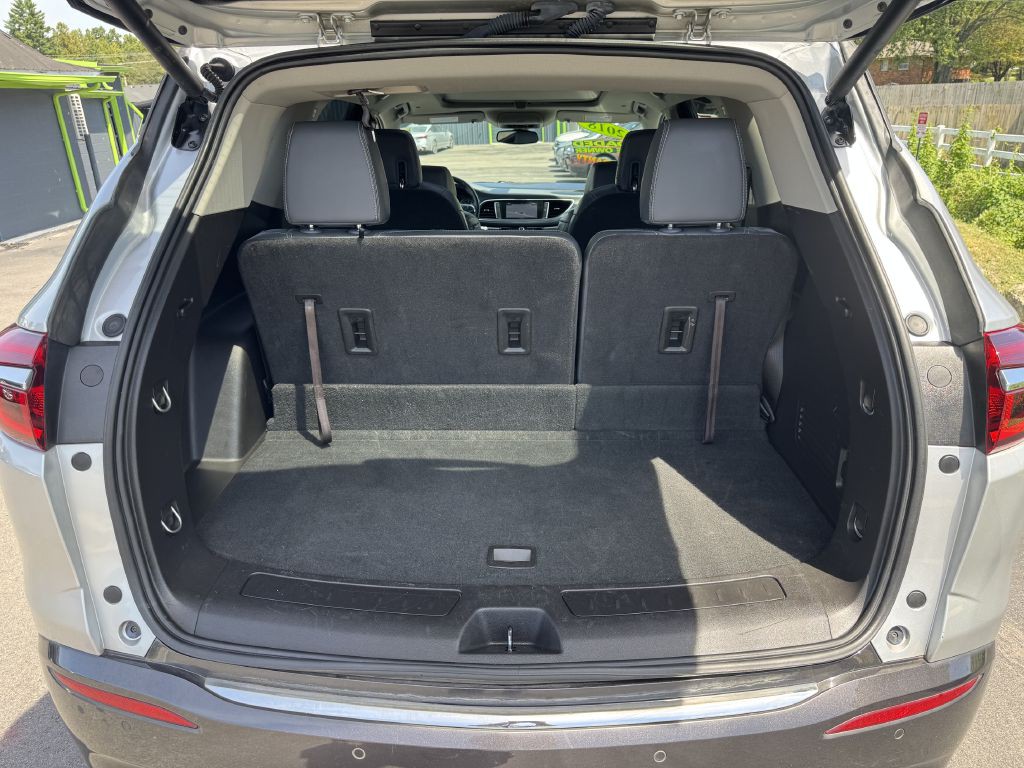 2018 Buick Enclave Image 12