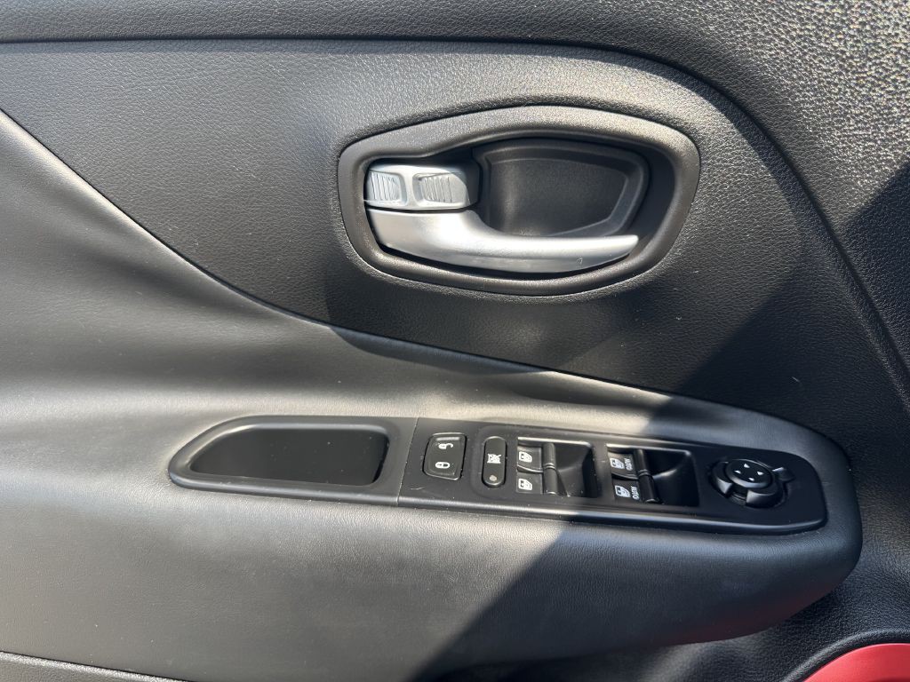 2018 Jeep Renegade Image 15