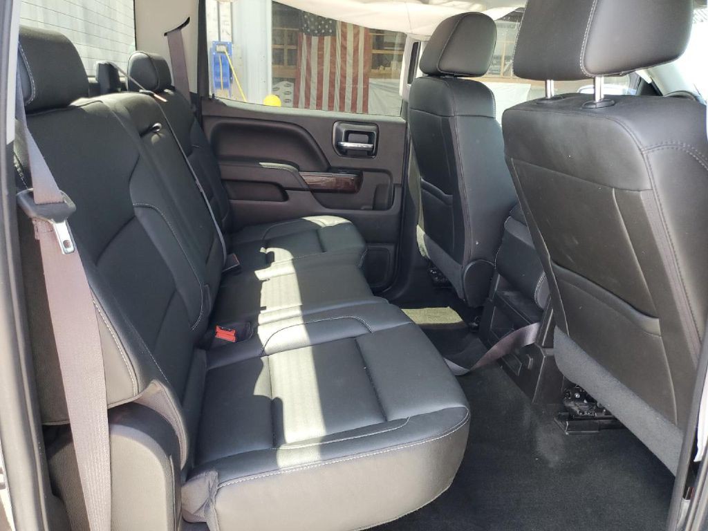 2016 GMC Sierra Image 5