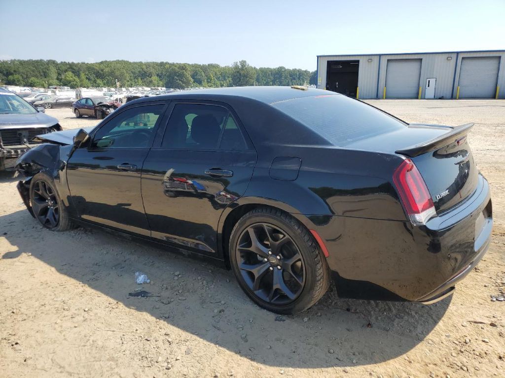 2021 Chrysler 300 Image 1