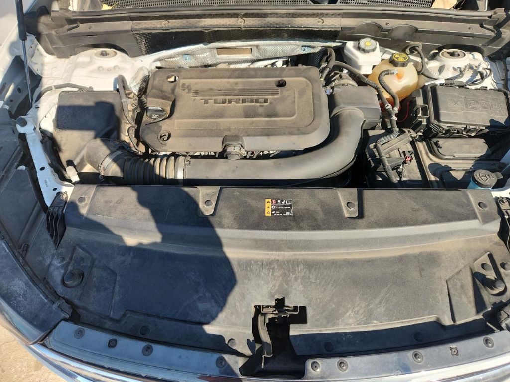 2022 Buick Envision Image 2