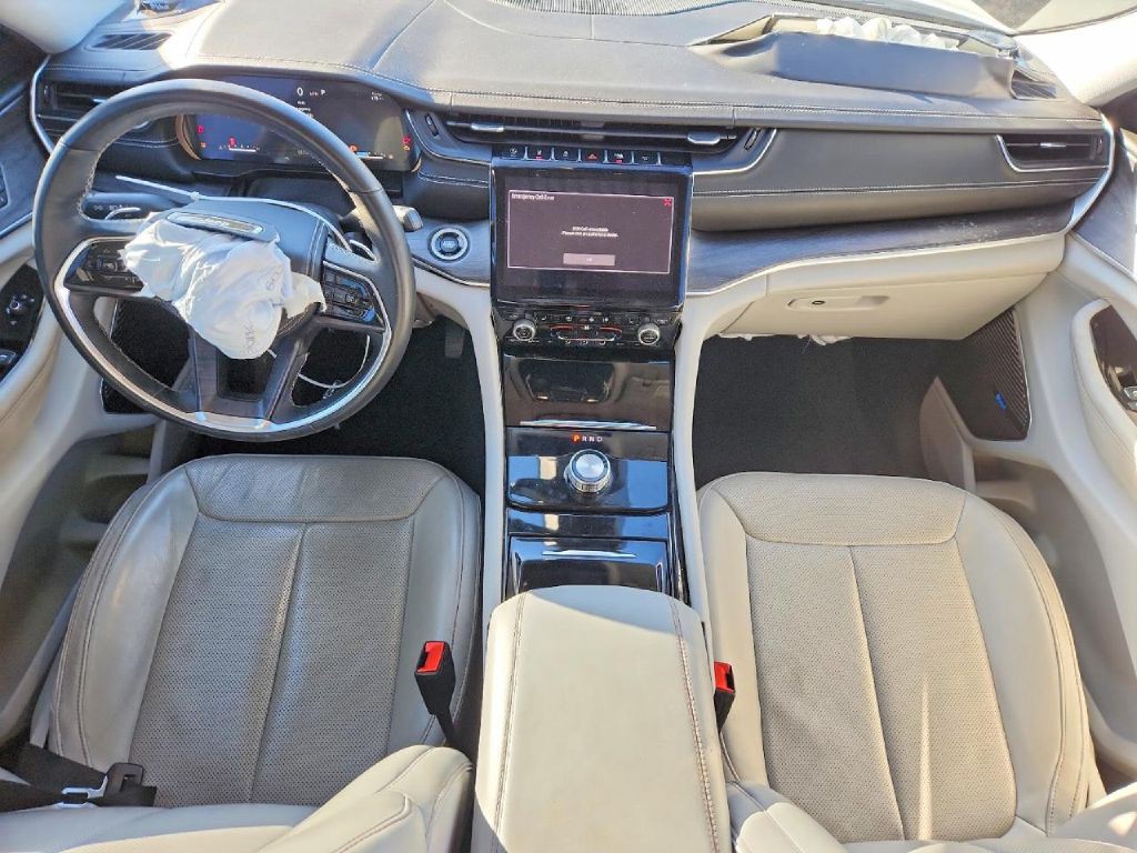 2021 Jeep Grand Cherokee Image 11