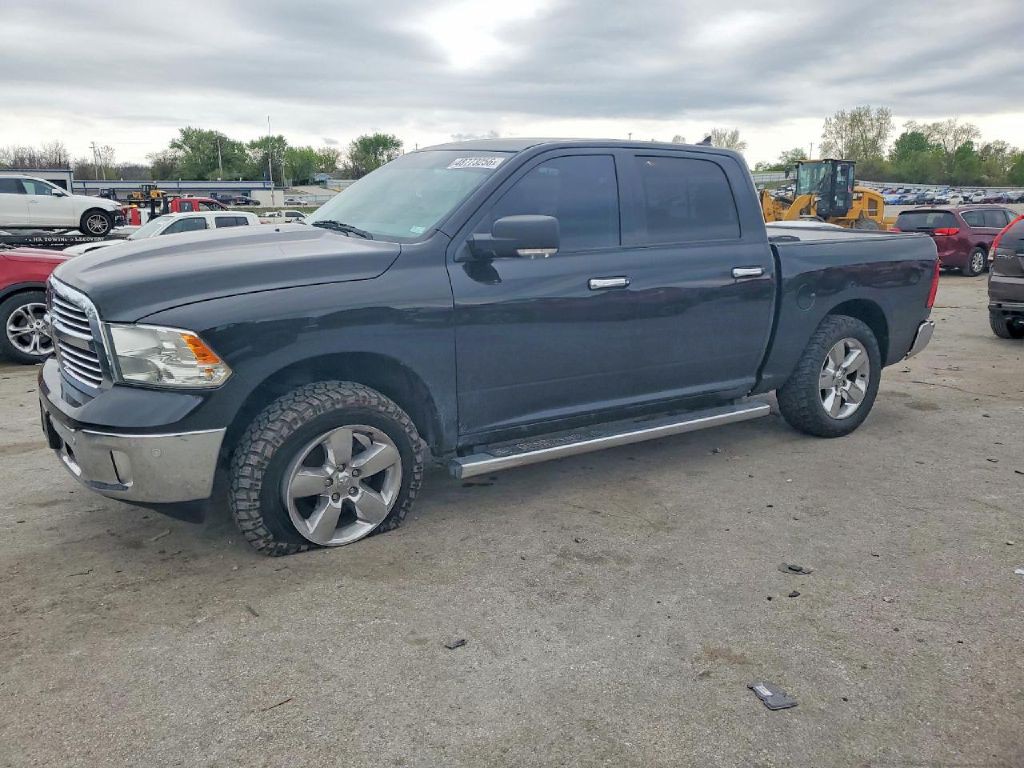 2017 RAM 1500 Image 3