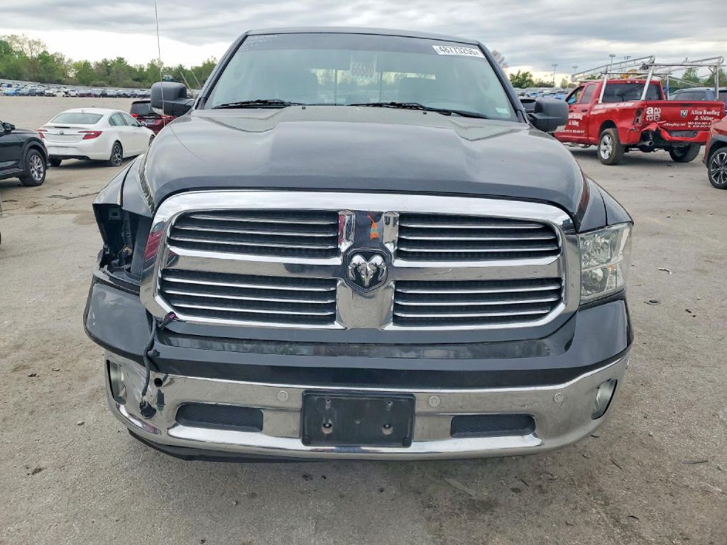 2017 RAM 1500 Image 4
