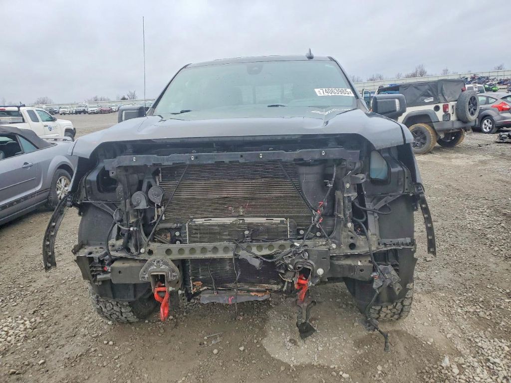 2021 GMC Sierra Image 1