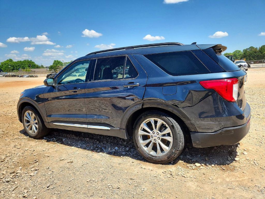 2024 Ford Explorer Image 3