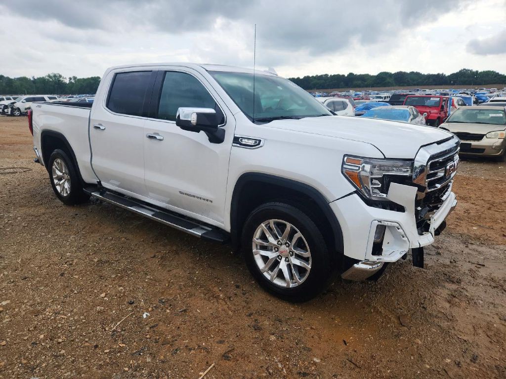 2020 GMC Sierra Image 2
