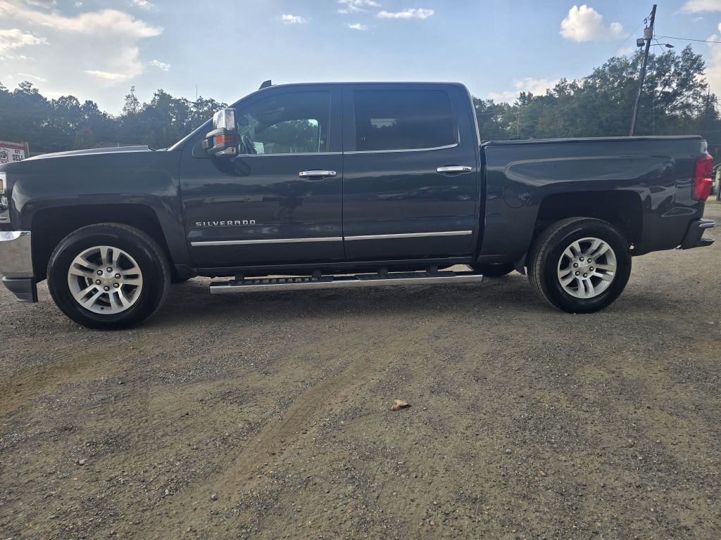 2017 Chevrolet Silverado 1500 Image 2
