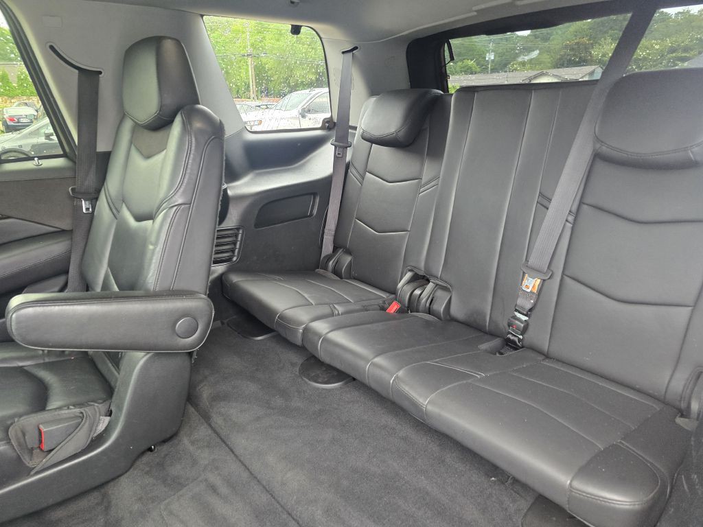 2018 Cadillac Escalade Image 8