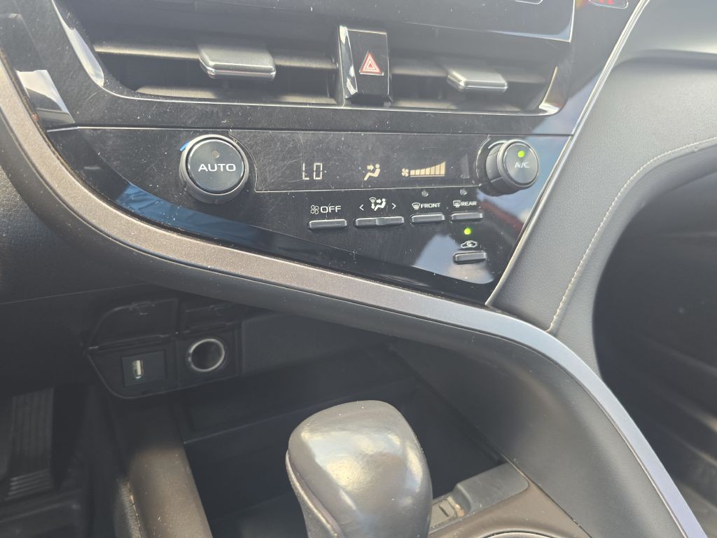 2021 Toyota Camry Image 13