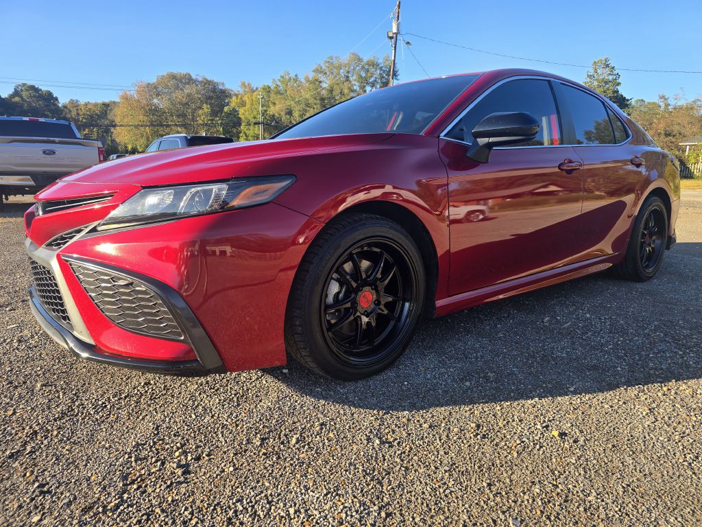 2021 Toyota Camry Image 1