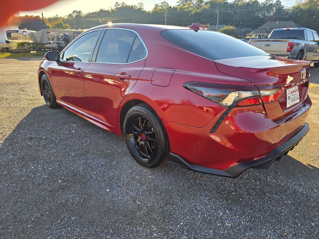 2021 Toyota Camry Image 3