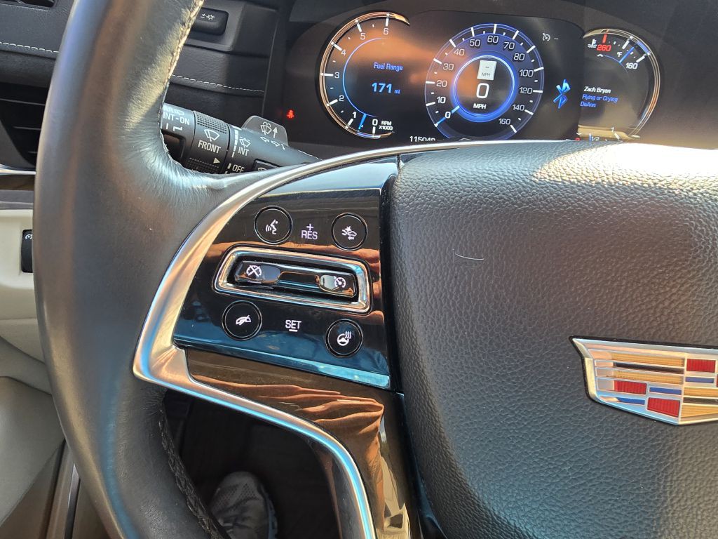 2018 Cadillac Escalade Image 16