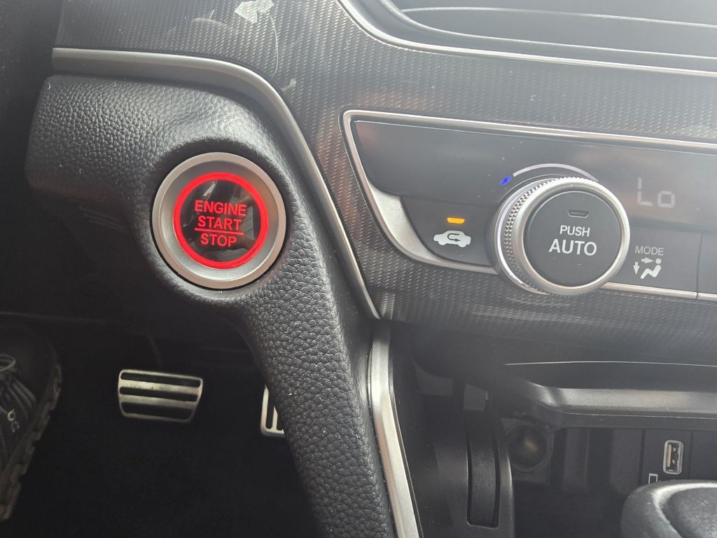 2019 Honda Accord Image 14