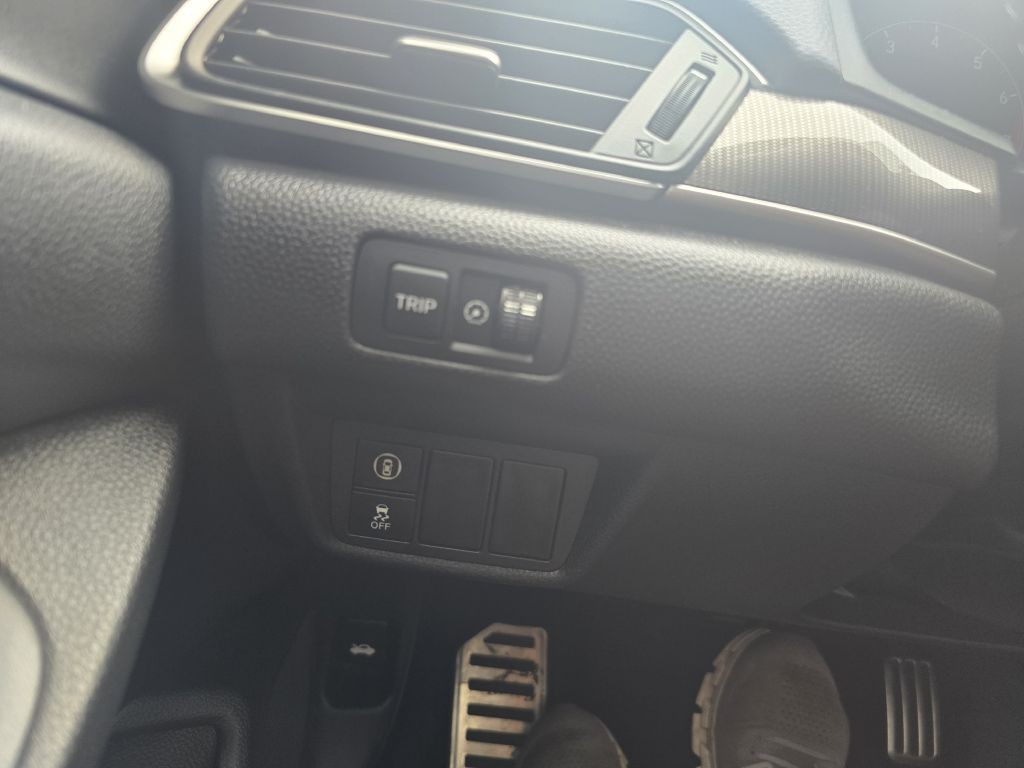 2019 Honda Accord Image 19