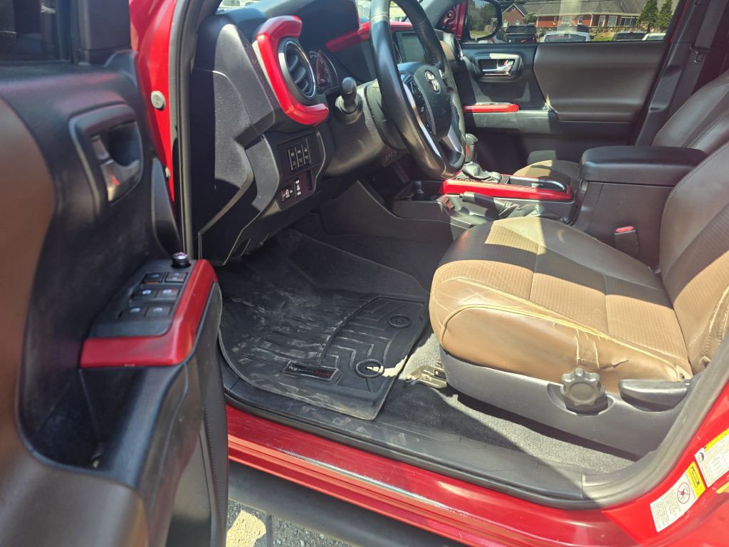 2016 Toyota Tacoma Image 7