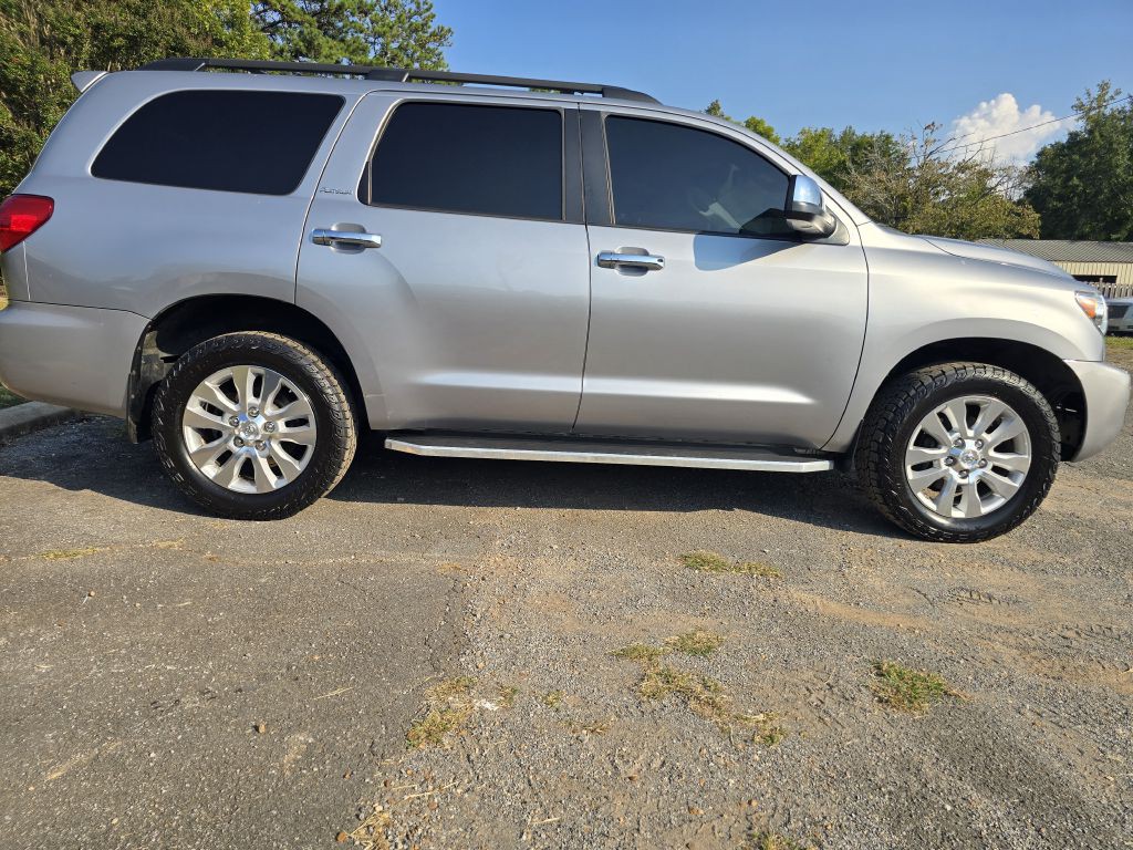 2010 Toyota Sequoia Image 5