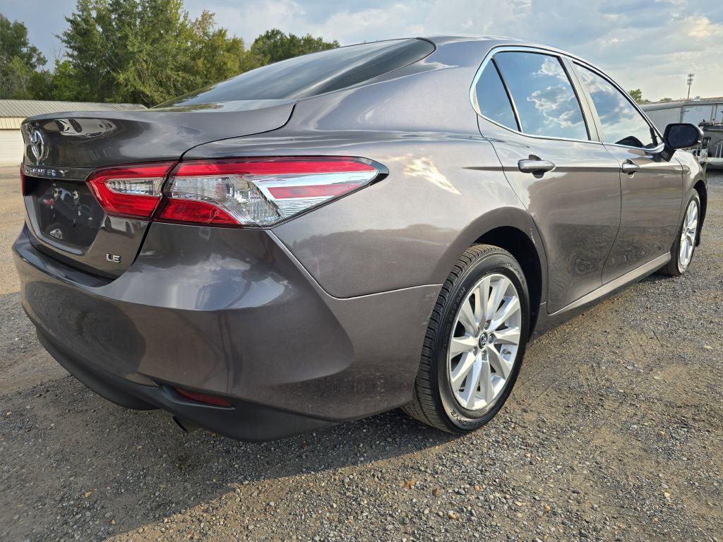2018 Toyota Camry Image 4