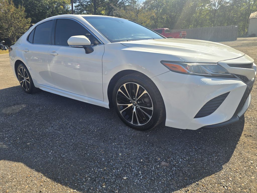 2018 Toyota Camry Image 6