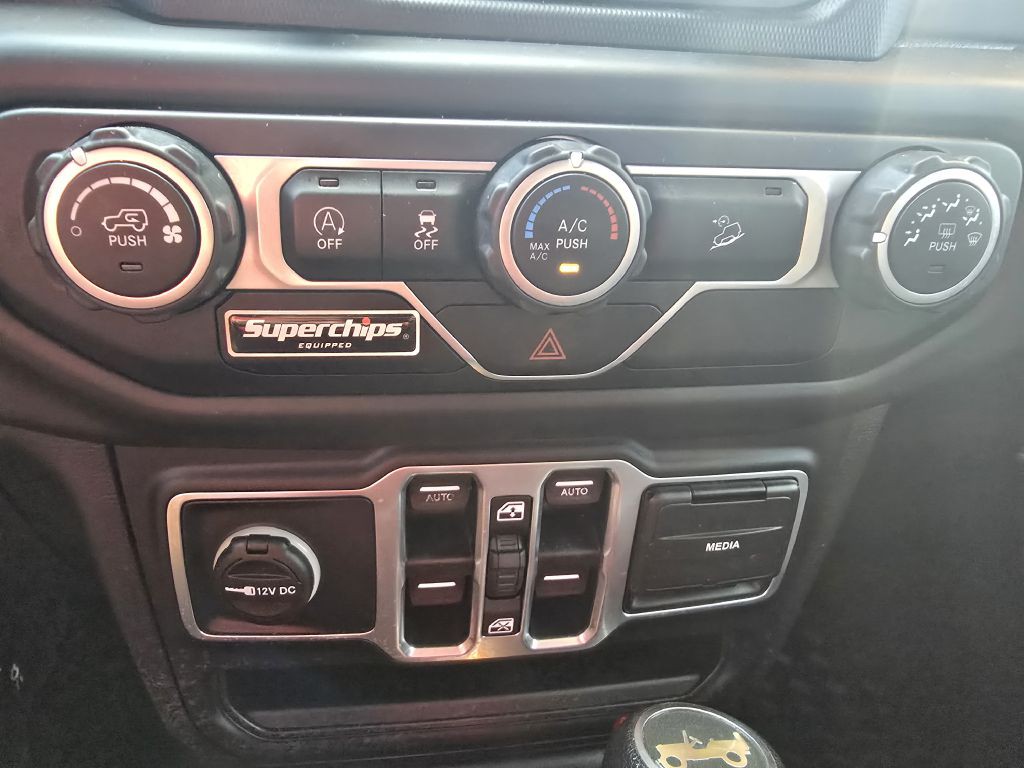 2018 Jeep Wrangler Unlimited Image 13